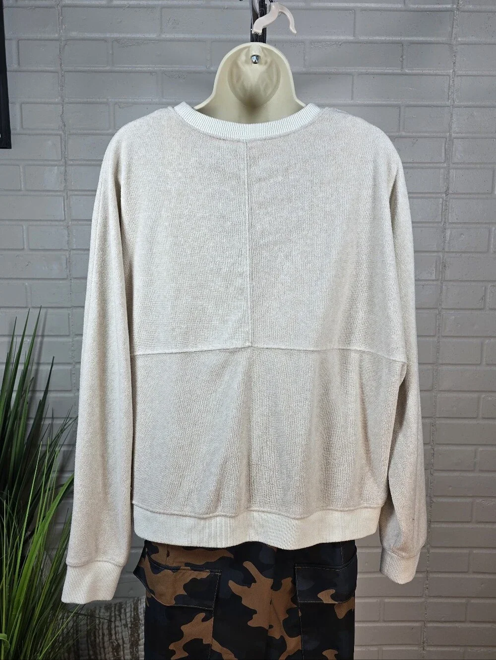 New In Cream Textures Oversized Sweater Medium